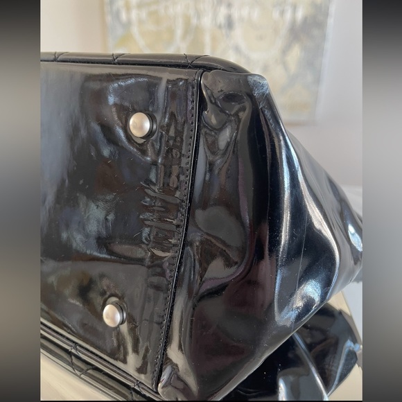 Chanel Vintage Grand Shopping Tote - Picture 5 of 8